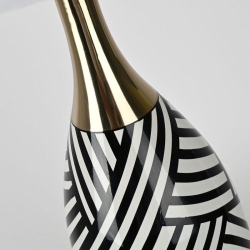 Настольная лампа BRTL3238 фото 5 Настольная лампа BRTL3238 фото 5