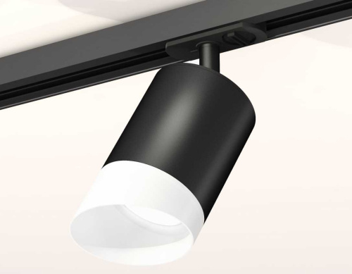 Комплект трекового светильника Ambrella light Track System XT7422022 SBK/FR черный песок/белый матовый (A2537, C7422, N7175) фото 2
