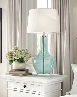 Зеленая настольная лампа "Монток"