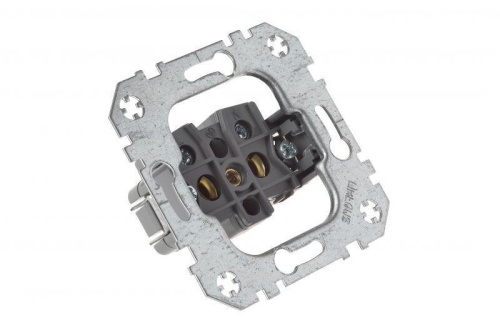 Розетка 2P Liregus Epsilon белый 28-015 фото 4