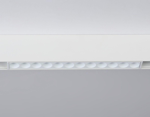 Трековый светодиодный светильник Ambrella light Track System Magnetic GL4022 фото 3 Трековый светодиодный светильник Ambrella light Track System Magnetic GL4022 фото 3