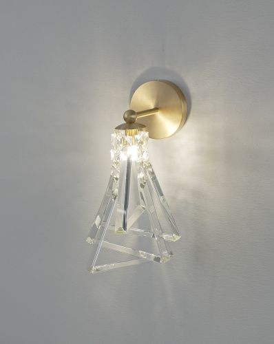 Светильник настенный Moderli V11944-1W Brass фото 3 Светильник настенный Moderli V11944-1W Brass фото 3
