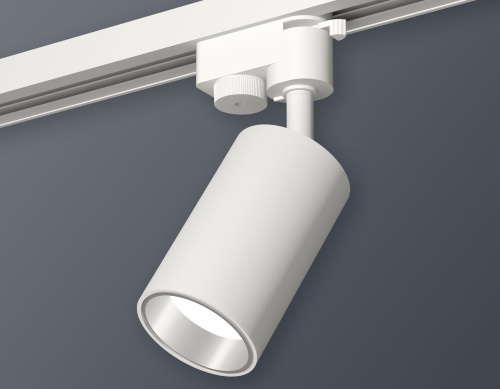 Трековый акцентный светильник однофазный MR16 GU5.3 фото 2 Трековый акцентный светильник однофазный MR16 GU5.3 фото 2