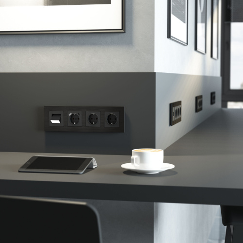 Рамка из металла на 4 поста АluMax черный алюминий W0043508 фото 3