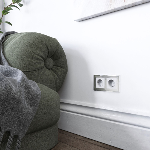 Рамка из стекла на 2 поста Diamant зеркальный W0021220 фото 4 Рамка из стекла на 2 поста Diamant зеркальный W0021220 фото 4