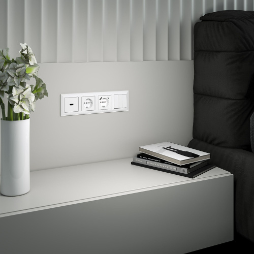 Выключатель трехклавишный (белый) W1130001 фото 3