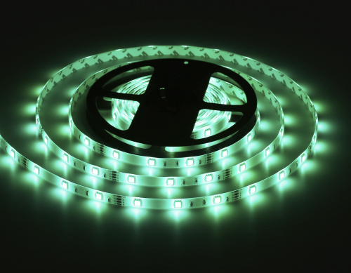 Комплект светодиодной ленты 12В 5050 30Led 7.2Вт/м Цветная RGB IP65 5м фото 2 Комплект светодиодной ленты 12В 5050 30Led 7.2Вт/м Цветная RGB IP65 5м фото 2
