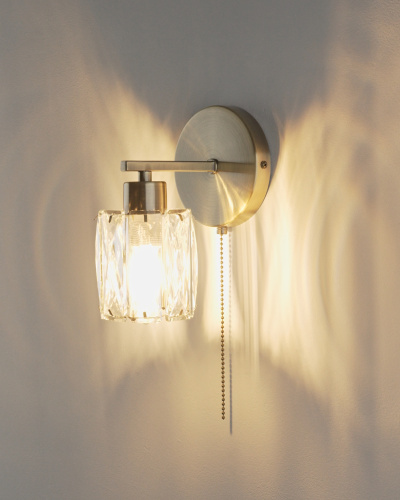 Светильник настенный Moderli V11710-1W Prismique фото 6 Светильник настенный Moderli V11710-1W Prismique фото 6