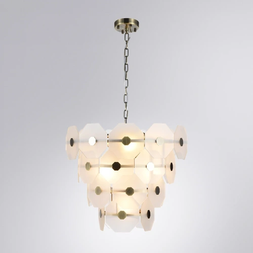 Подвесная люстра Arte Lamp LAMBRUSCO A4069LM-7AB фото 2 Подвесная люстра Arte Lamp LAMBRUSCO A4069LM-7AB фото 2