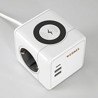 Розеточный блок 3-местный + 3×USB + беспроводная зарядка W6513501