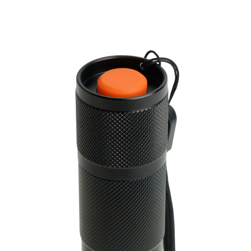 Фонарь ручной Feron TH2400 с аккумулятором USB ZOOM фото 8 Фонарь ручной Feron TH2400 с аккумулятором USB ZOOM фото 8