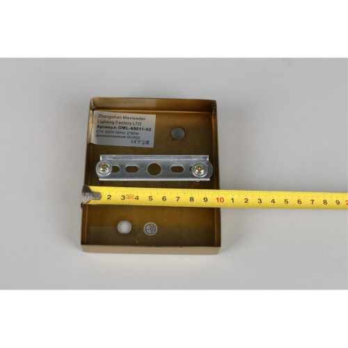 Светильник настенный (Бра) OML-69011-02 фото 8 Светильник настенный (Бра) OML-69011-02 фото 8