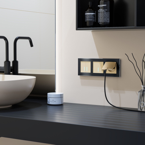 Рамка из металла на 3 поста Аluminium черный алюминий W0031708 фото 2 Рамка из металла на 3 поста Аluminium черный алюминий W0031708 фото 2