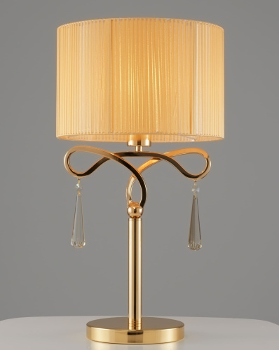 Лампа настольная Moderli V10545-1T Chilly фото 6 Лампа настольная Moderli V10545-1T Chilly фото 6