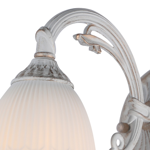 Настенный светильник Escada 1114/1A E27*60W White фото 2 Настенный светильник Escada 1114/1A E27*60W White фото 2