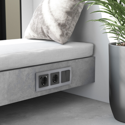 Рамка из стекла на 3 поста Senso серебряный soft-touch W0033106 фото 2 Рамка из стекла на 3 поста Senso серебряный soft-touch W0033106 фото 2