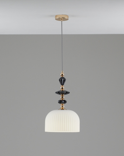 Светильник подвесной Moderli V11177-1P Charm фото 4 Светильник подвесной Moderli V11177-1P Charm фото 4