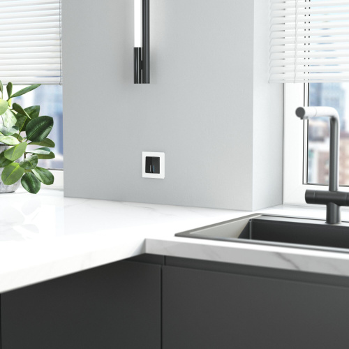 Рамка из стекла на 1 пост Favorit белый матовый W0011105 фото 3