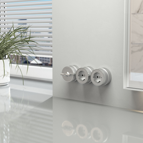 Розетка с заземлением Vintage серебро матовый/хром W5871054 фото 4 Розетка с заземлением Vintage серебро матовый/хром W5871054 фото 4