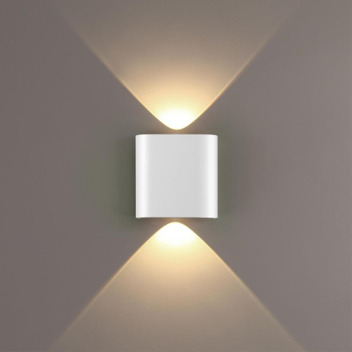 Настенный светильник Odeon Light Magnum Hightech 7192/2WL