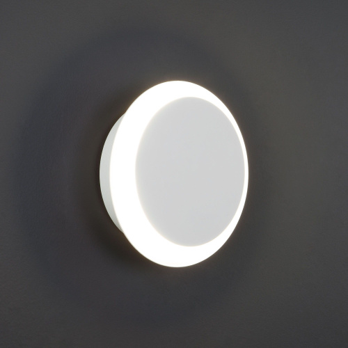 Настенный светодиодный светильник 40135/1 белый фото 3 Настенный светодиодный светильник 40135/1 белый фото 3