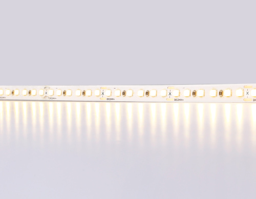 Светодиодная лента 24В 2835 180Led 14.4Вт/м 3000K IP20 5м фото 2 Светодиодная лента 24В 2835 180Led 14.4Вт/м 3000K IP20 5м фото 2