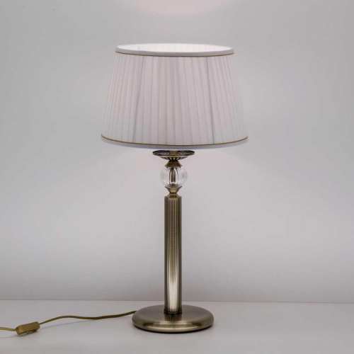 Настольная лампа Citilux Гера CL433813 Настольная лампа Citilux Гера CL433813