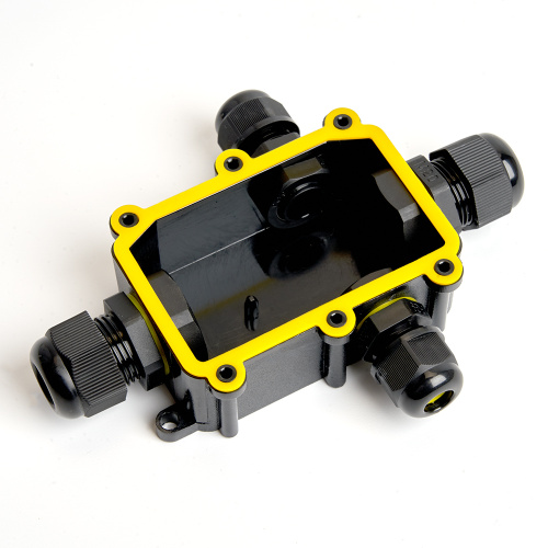 Коробка распределительная STEKKER LD524 ,  водонепроницаемая на 4 выхода, 450V, 140х100х36, черный фото 6