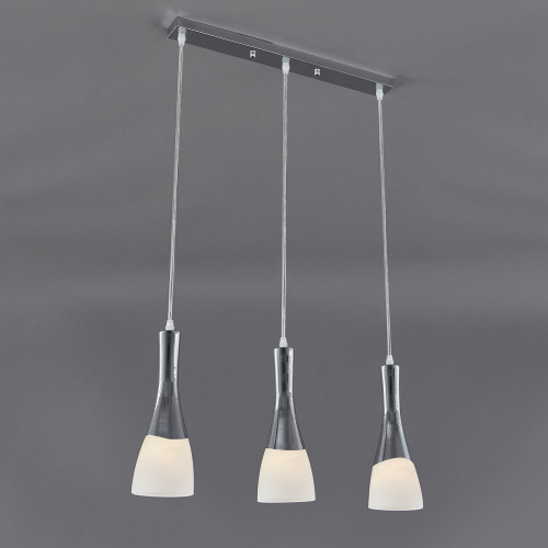 Подвесной светильник Escada 10167/3S E27*60W Chrome/White фото 4 Подвесной светильник Escada 10167/3S E27*60W Chrome/White фото 4
