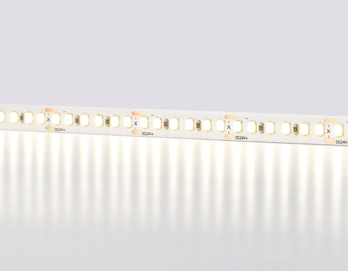 Светодиодная лента 24В 2835 180Led 14.4Вт/м 4500K IP20 5м фото 2