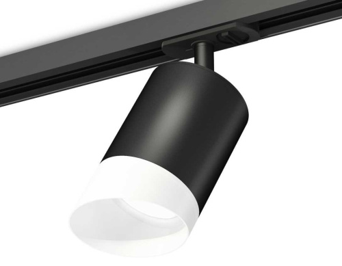 Комплект трекового светильника Ambrella light Track System XT7422022 SBK/FR черный песок/белый матовый (A2537, C7422, N7175)