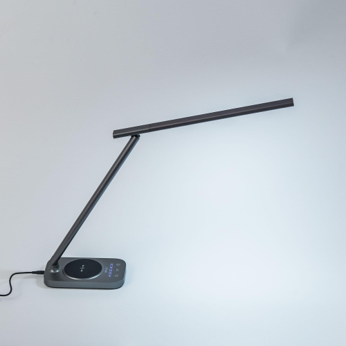 Citilux Ньютон CL803052 LED Настольный светильник USB Qi фото 4 Citilux Ньютон CL803052 LED Настольный светильник USB Qi фото 4