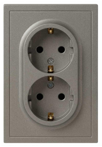 Розетка ЭРА Galaxy 15-2104-07 с заземлением двойная 2X2P+E Schuko 16А-250В IP20 титан Б0070689 Розетка ЭРА Galaxy 15-2104-07 с заземлением двойная 2X2P+E Schuko 16А-250В IP20 титан Б0070689