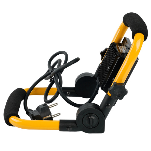 Светодиодный прожектор Feron LL-513 переносной 50W, 6400K, IP65 фото 2 Светодиодный прожектор Feron LL-513 переносной 50W, 6400K, IP65 фото 2