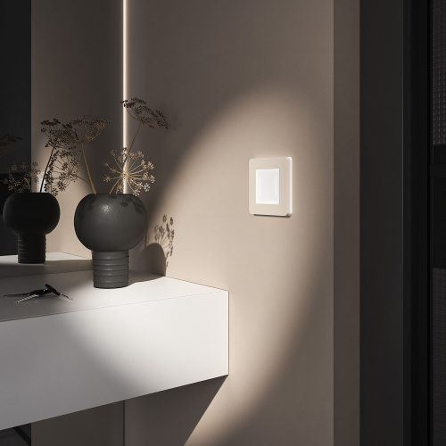 Рамка из поликарбоната на 1 пост Split айвори/белый, soft-touch W0013066 фото 8 Рамка из поликарбоната на 1 пост Split айвори/белый, soft-touch W0013066 фото 8