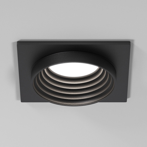 Встраиваемый точечный светильник 25006/01