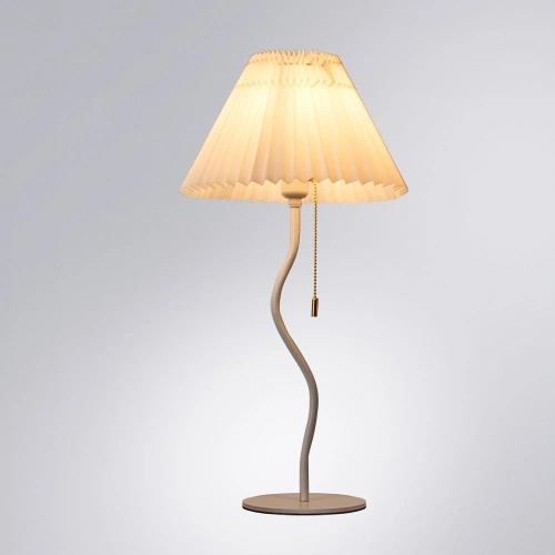 Декоративная настольная лампа Arte Lamp AGATHA A5069LT-1WH фото 2 Декоративная настольная лампа Arte Lamp AGATHA A5069LT-1WH фото 2