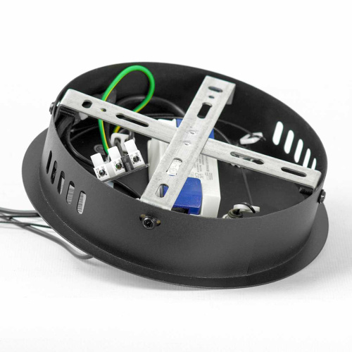 Подвесной светильник Lussole LANCASTER LSP-7445 фото 3 Подвесной светильник Lussole LANCASTER LSP-7445 фото 3