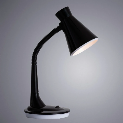 Офисная настольная лампа Arte Lamp DESK A2007LT-1BK фото 2