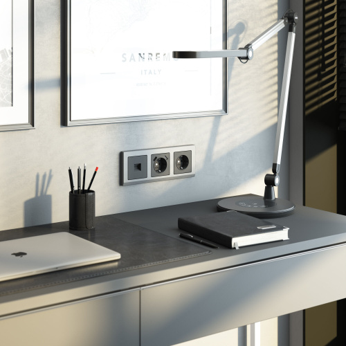 Рамка из поликарбоната на 3 поста Stark серебряный матовый W0031865 фото 3 Рамка из поликарбоната на 3 поста Stark серебряный матовый W0031865 фото 3