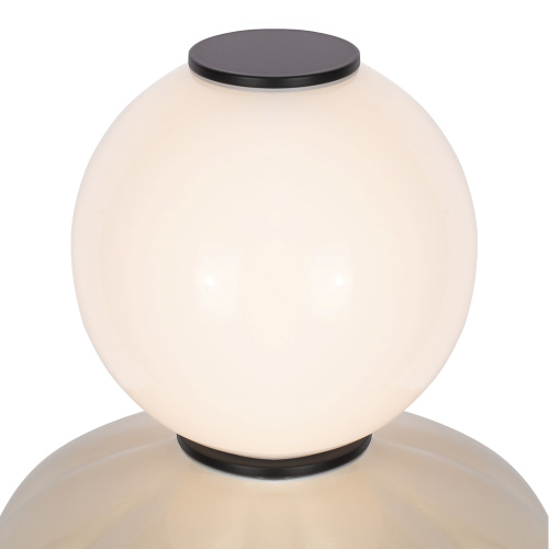 SL6134.411.01 Светильник настенный ST-Luce черный/желтый, опаловый LED 1*8W 3000K FLORENTINI фото 3