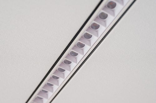 DK8003-WH Линейный светильник SMART LINEAR 9W DIM 3000K-6000K белый фото 7