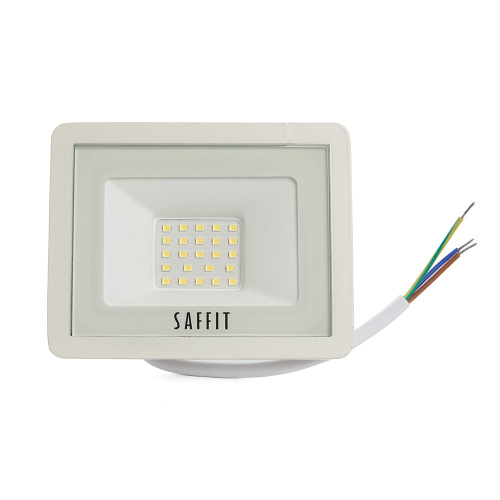 Светодиодный прожектор SAFFIT SFL90-30 IP65 30W 6400K белый фото 2 Светодиодный прожектор SAFFIT SFL90-30 IP65 30W 6400K белый фото 2