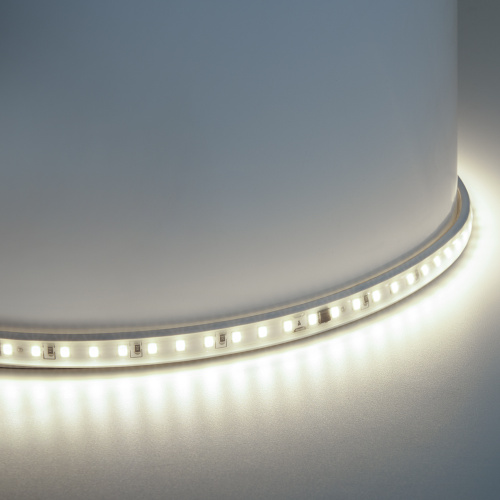 Светодиодная LED лента Feron LS710, 120SMD(2835)/м 10Вт/м 220V длина 25м, 6500K, IP65, с 1 сетевым шнуром, 2 заглушками, 2 коннекторами в комплекте фото 2