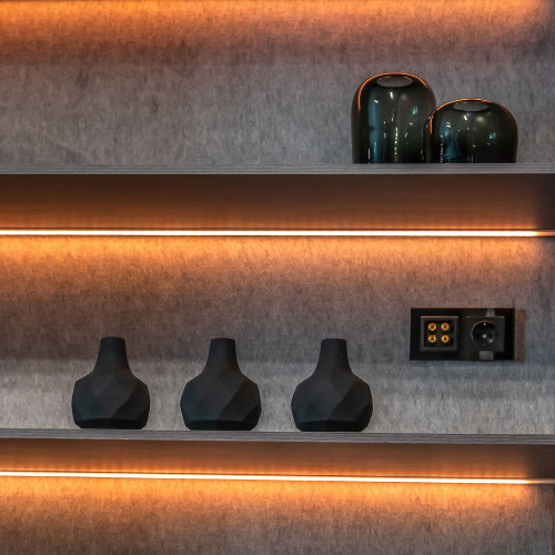 Розетка с заземлением и шторками (черный матовый) W1171108 фото 19