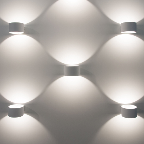 Настенный светодиодный светильник Coneto MRL LED 1045 белый фото 2 Настенный светодиодный светильник Coneto MRL LED 1045 белый фото 2