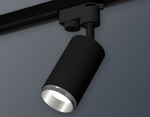 Комплект трекового светильника Ambrella light Track System XT6323042 SBK/PSL черный песок/серебро полированное (A2521, C6323, N6122) фото 2