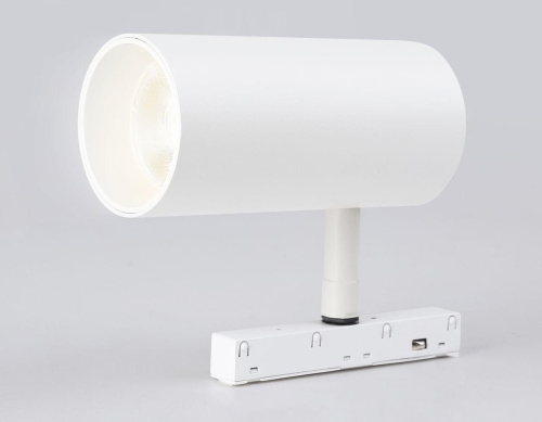 Трековый светодиодный светильник Ambrella light Track System Magnetic GL3838 фото 5 Трековый светодиодный светильник Ambrella light Track System Magnetic GL3838 фото 5