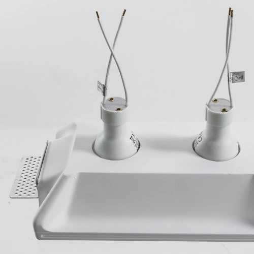 Точечный встраиваемый светильник Arte Lamp INVISIBLE A9214PL-2WH фото 4 Точечный встраиваемый светильник Arte Lamp INVISIBLE A9214PL-2WH фото 4