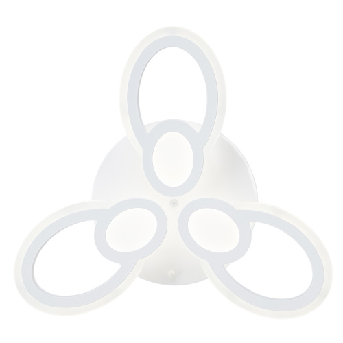 Потолочный светильник Escada 10230/3 LED*46W White фото 3 Потолочный светильник Escada 10230/3 LED*46W White фото 3